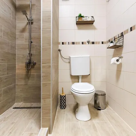 Apartament Modern Bright 2 *