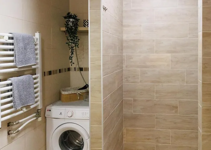 Modern Bright 2 Daire